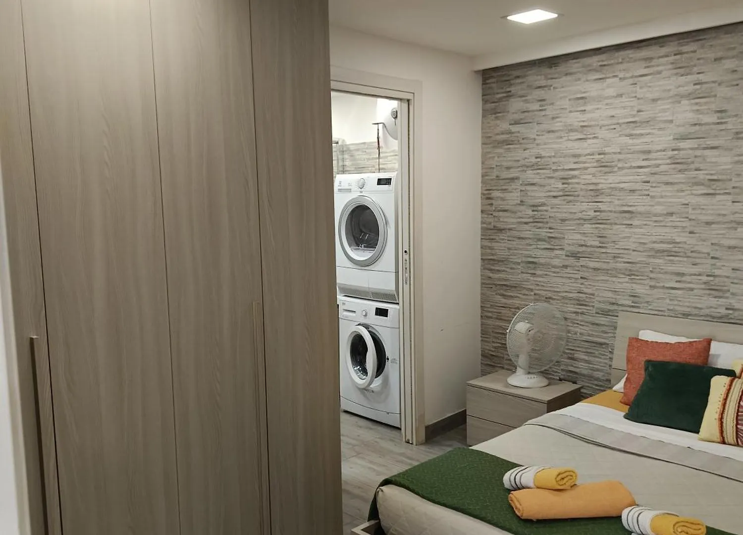 Recantodo'Sol Residence Catania 0*,